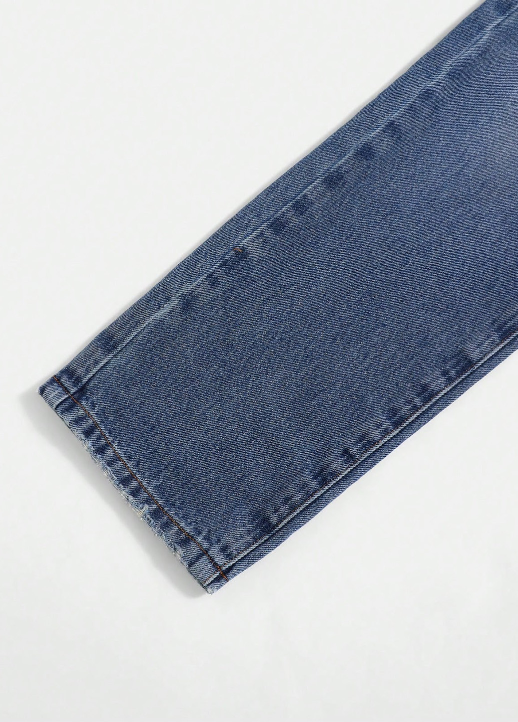 Синие демисезонные регюлар фит джинсы SHEIN