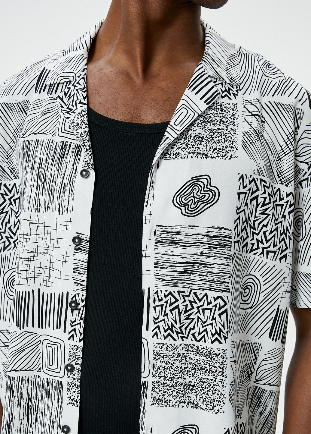 Белая кэжуал рубашка с рисунком KOTON