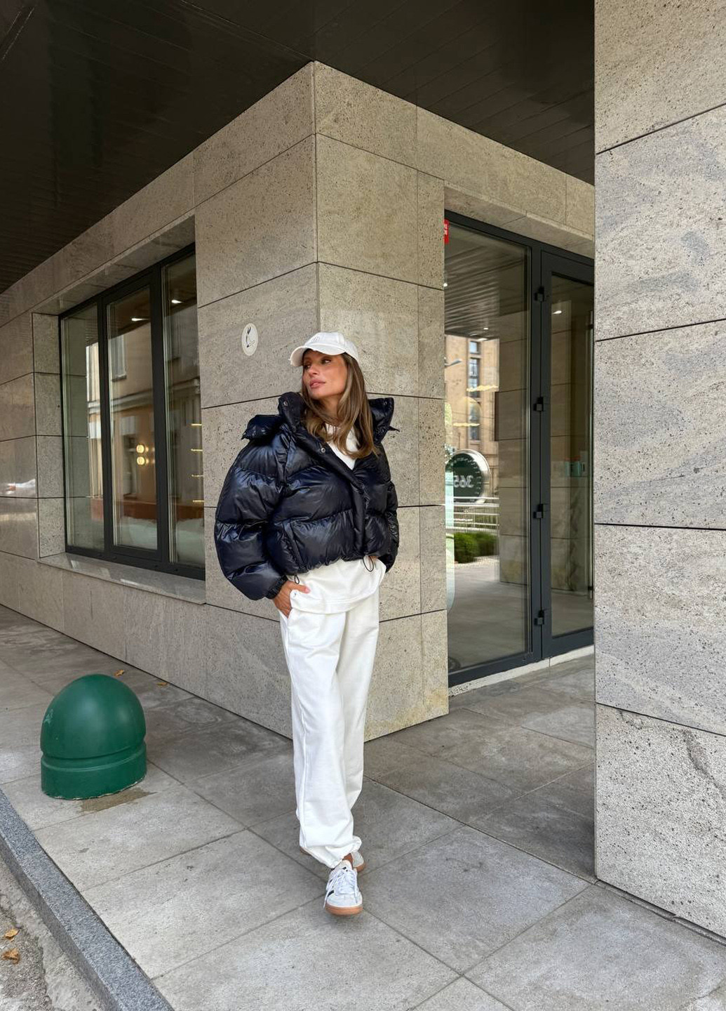 Темно-синя зимня куртка No Brand