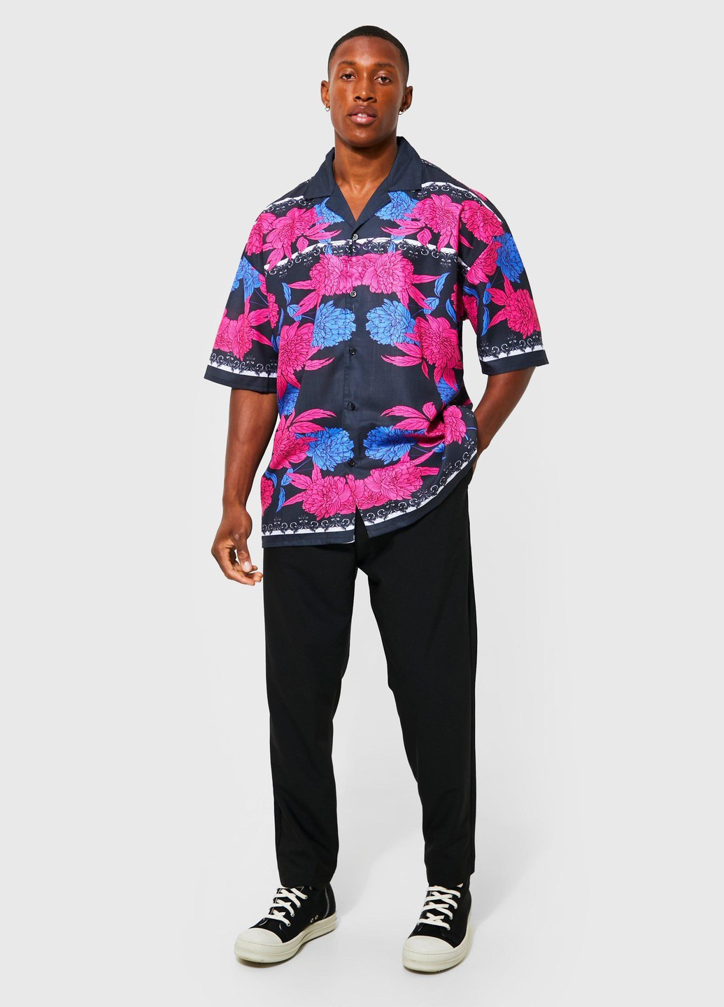 Черные кэжуал демисезонные зауженные брюки Boohoo