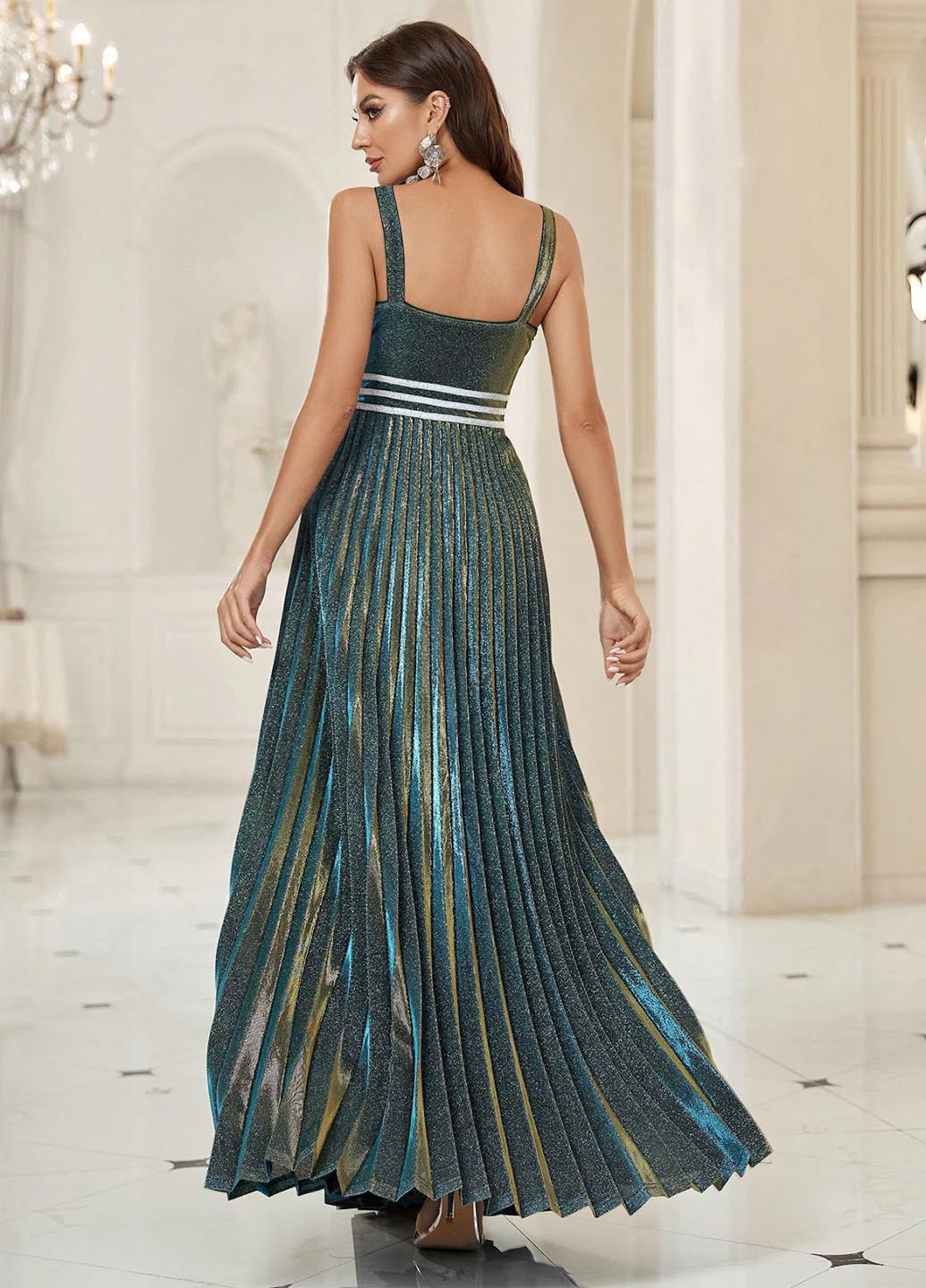 Темно-зелена вечірня сукня плісована, з відкритою спиною SHEIN однотонна