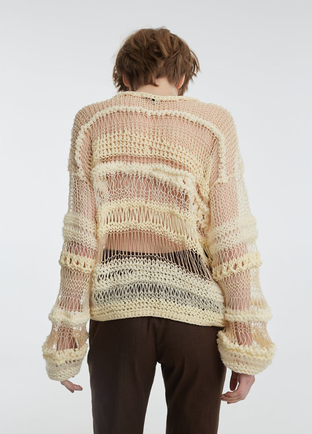 Молочный демисезонный свитер джемпер KNITLAB