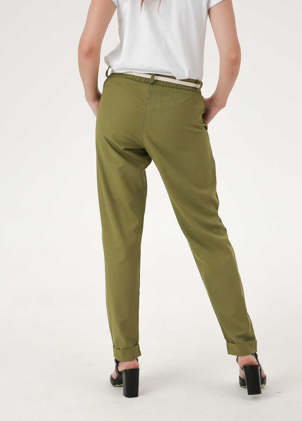 Штани звужені до низу з льону, колір хакі INNOE брюки (253100748)
