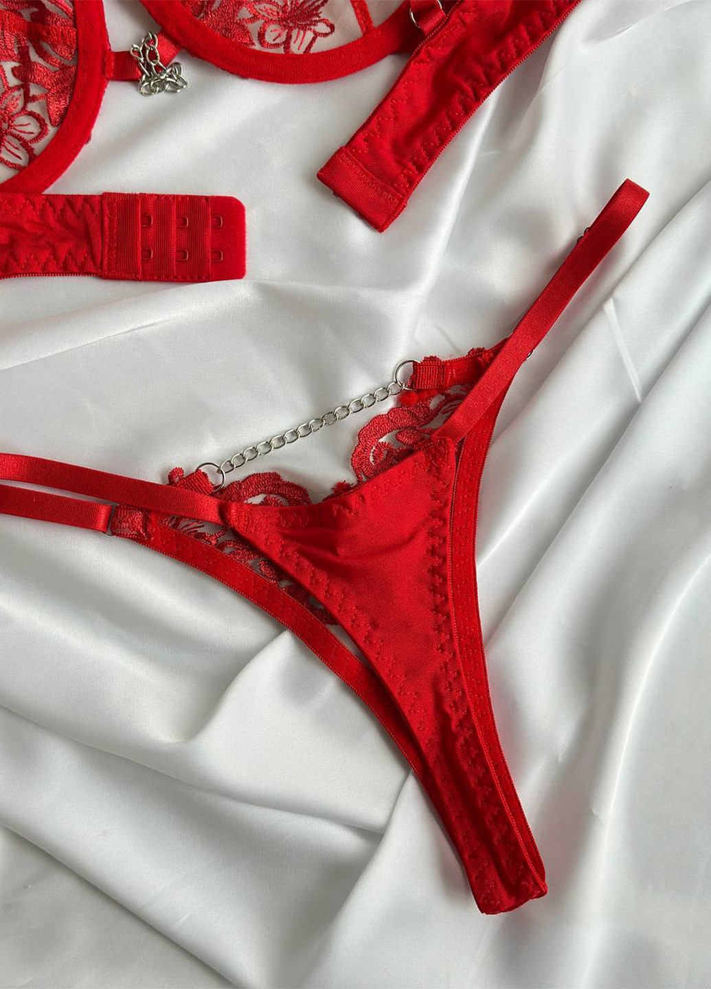 Красный демисезонный комплект (бюстгальтер, трусики) NOVA VEGA