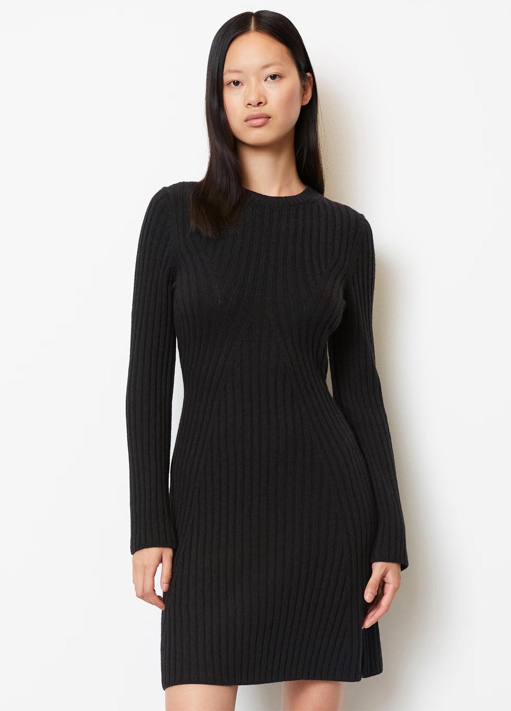 Черное кэжуал платье платье-свитер Marc O'Polo однотонное