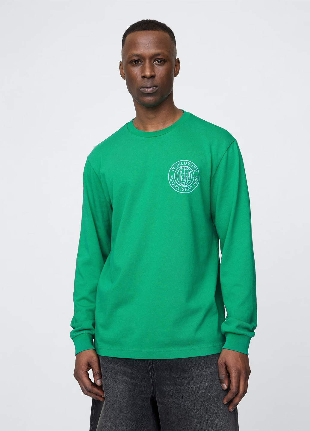 Зеленый демисезонный кэжуал лонгслив Gap с надписями