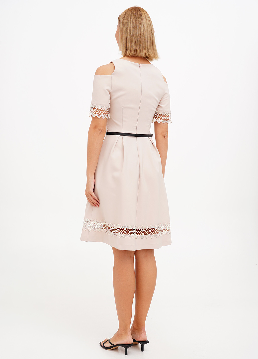 Бежева кежуал сукня кльош, з відкритими плечима Ciolla однотонна