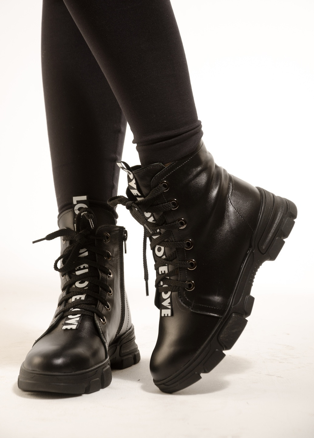 Зимние зимние эффектные женские ботинки из натуральной кожи на шнуровке берцы INNOE со шнуровкой