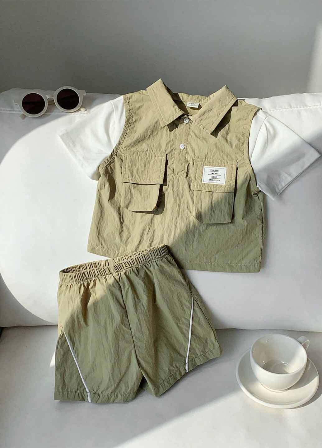 Зеленый летний костюм (поло, шорты) с шортами SHEIN