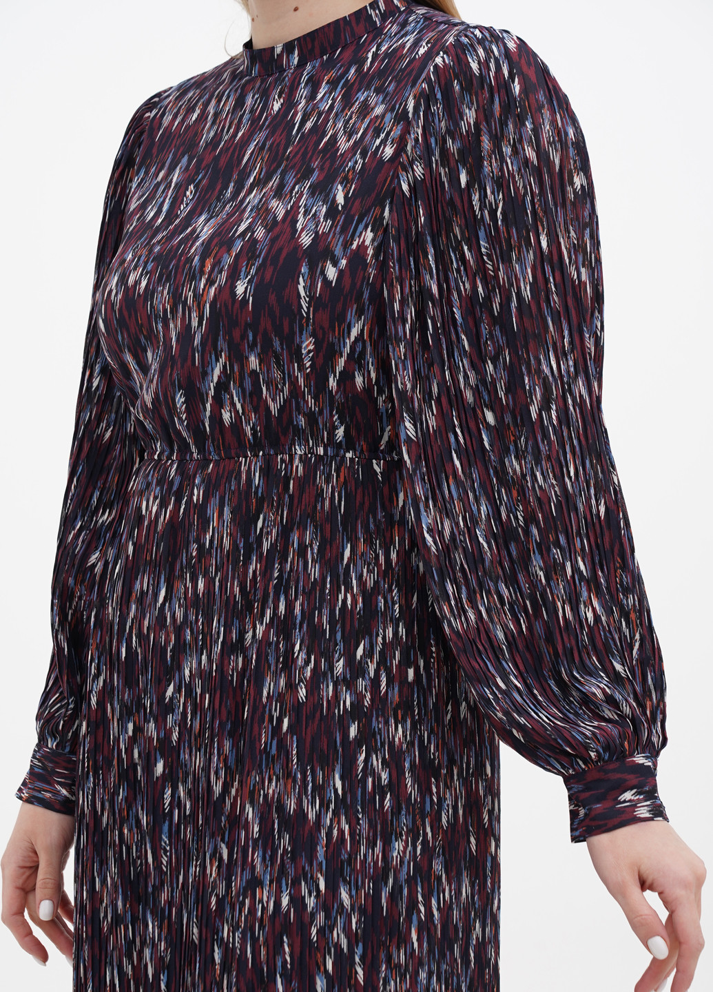 Комбинированное кэжуал платье плиссированное S.Oliver с абстрактным узором