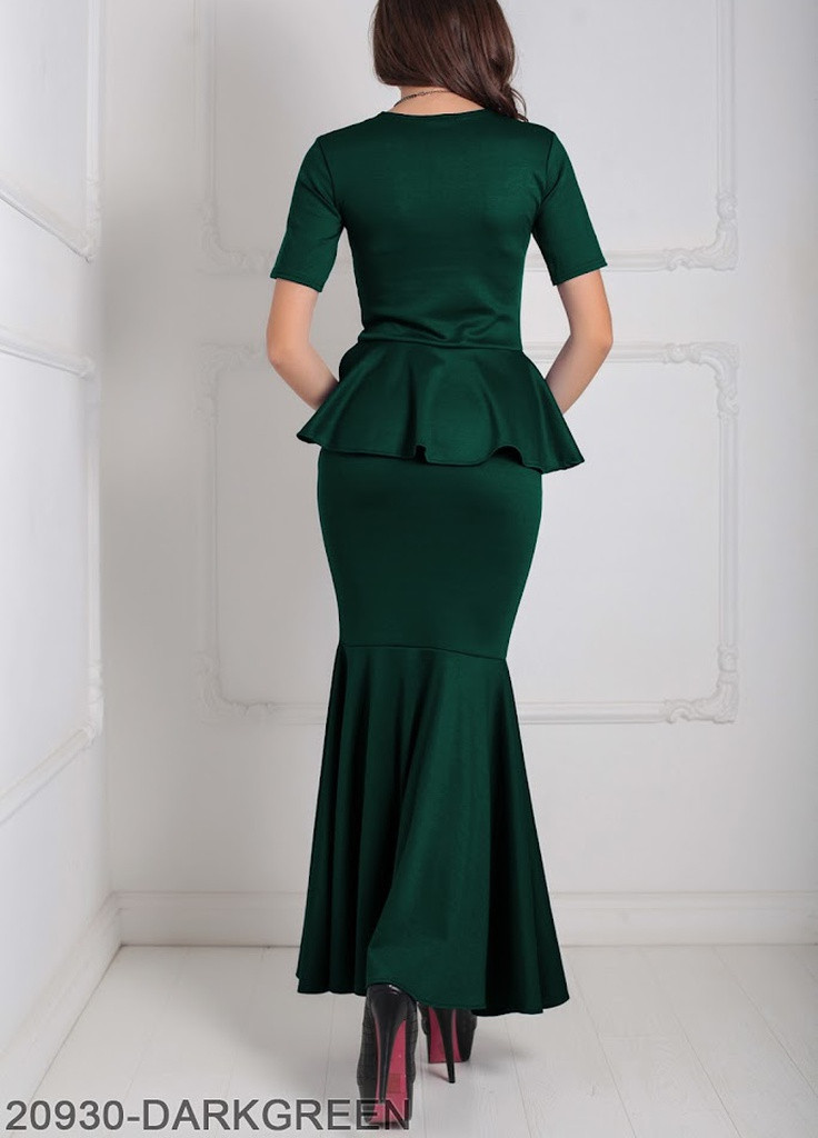 Зелена кежуал вечірній жіноче плаття з коротким рукавом і баскою на талії amalia зеленый Podium однотонна