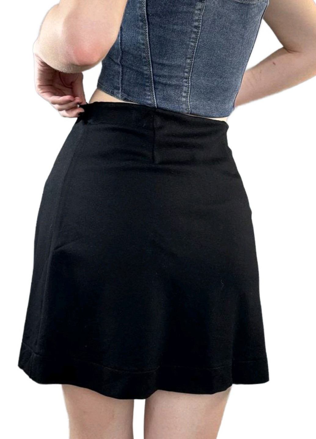 Черная кэжуал однотонная юбка H&M на запах