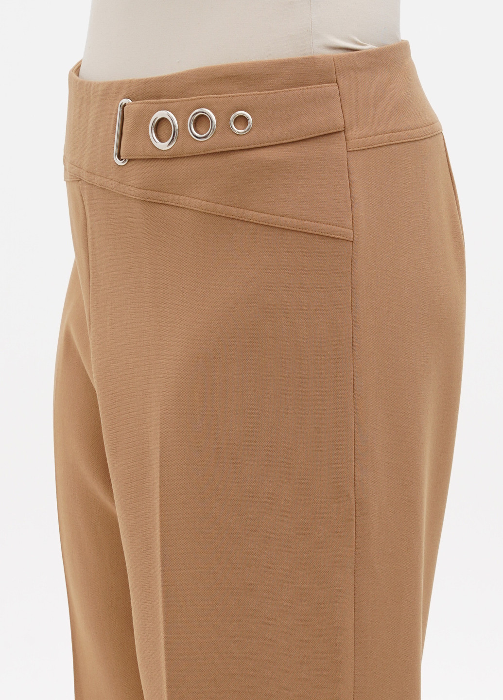 Светло-коричневые кэжуал демисезонные укороченные, прямые брюки Comma