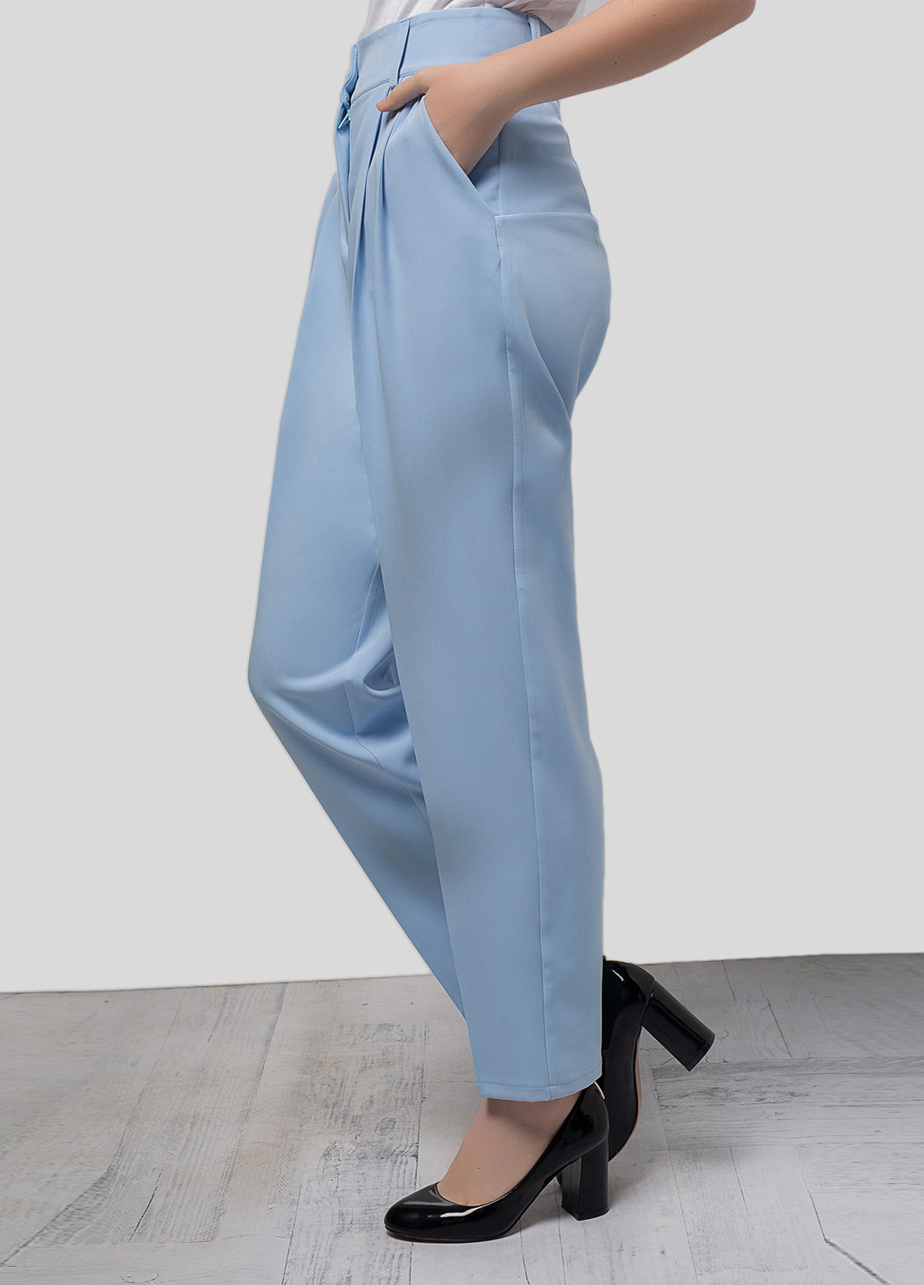 Голубые кэжуал демисезонные зауженные брюки Azuri