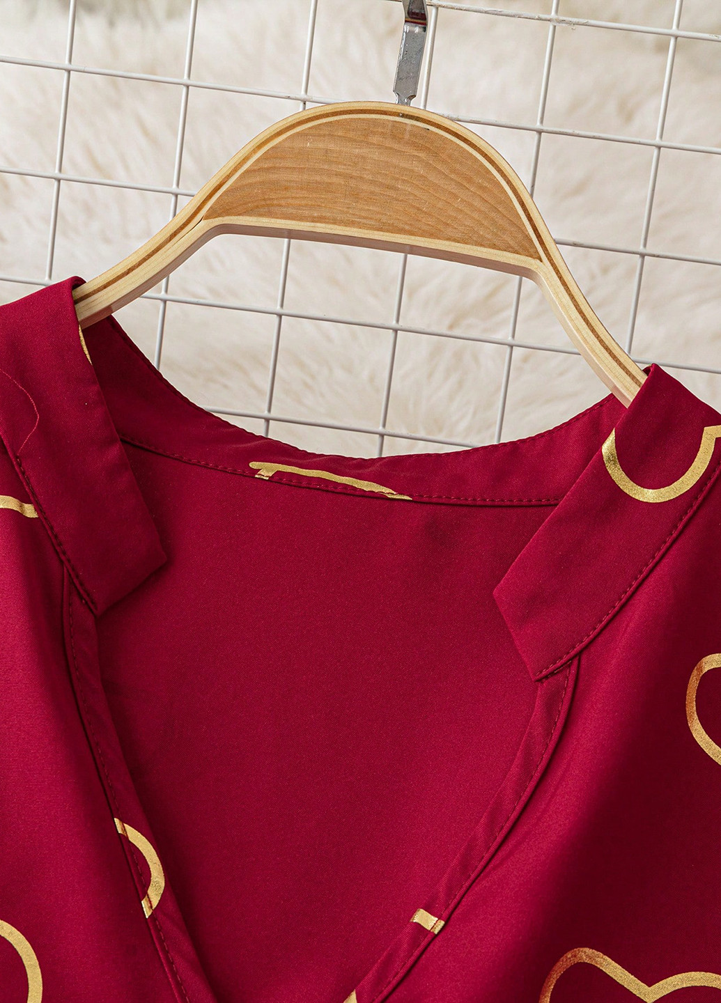 Вишнёвая блуза SHEIN