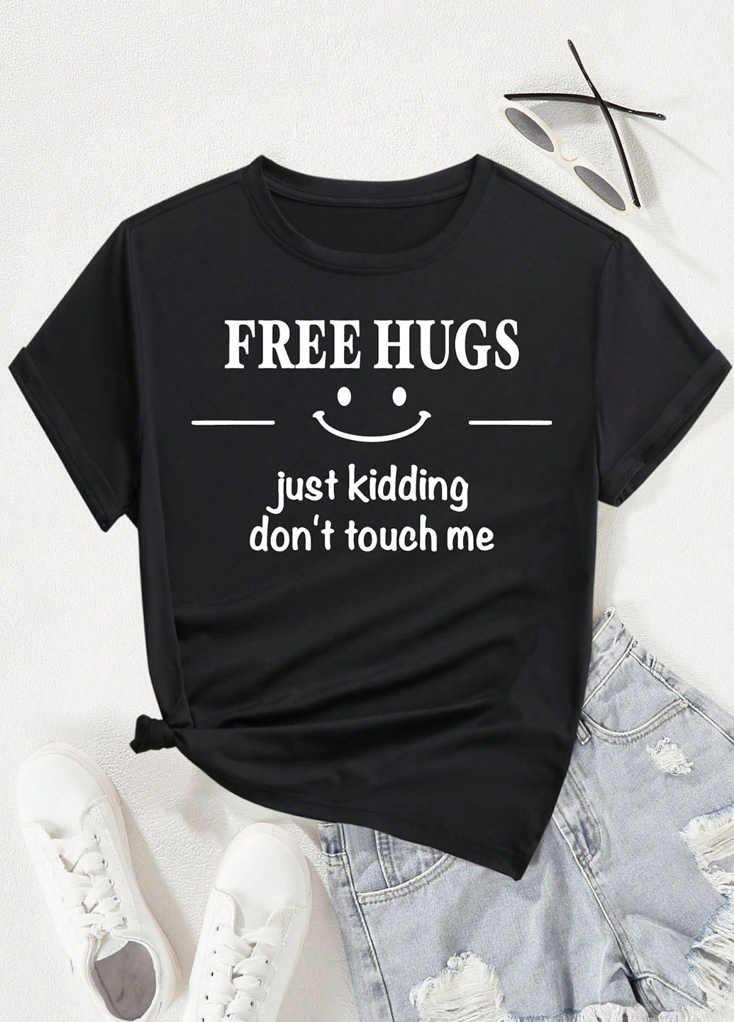 Черная летняя футболка SHEIN