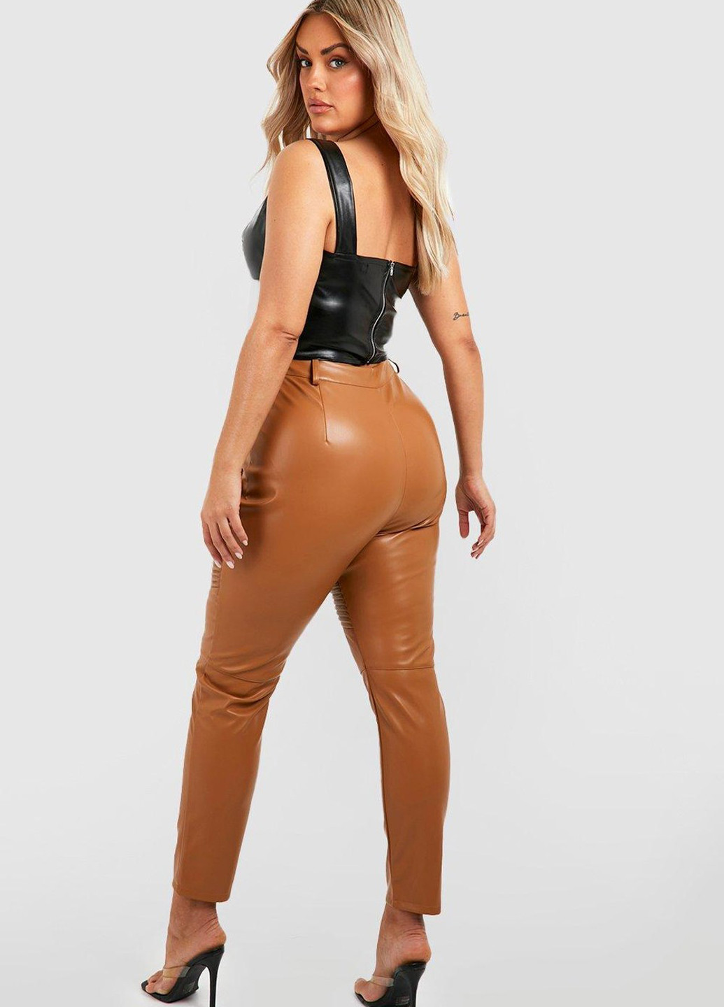 Брюки Boohoo (322266421)