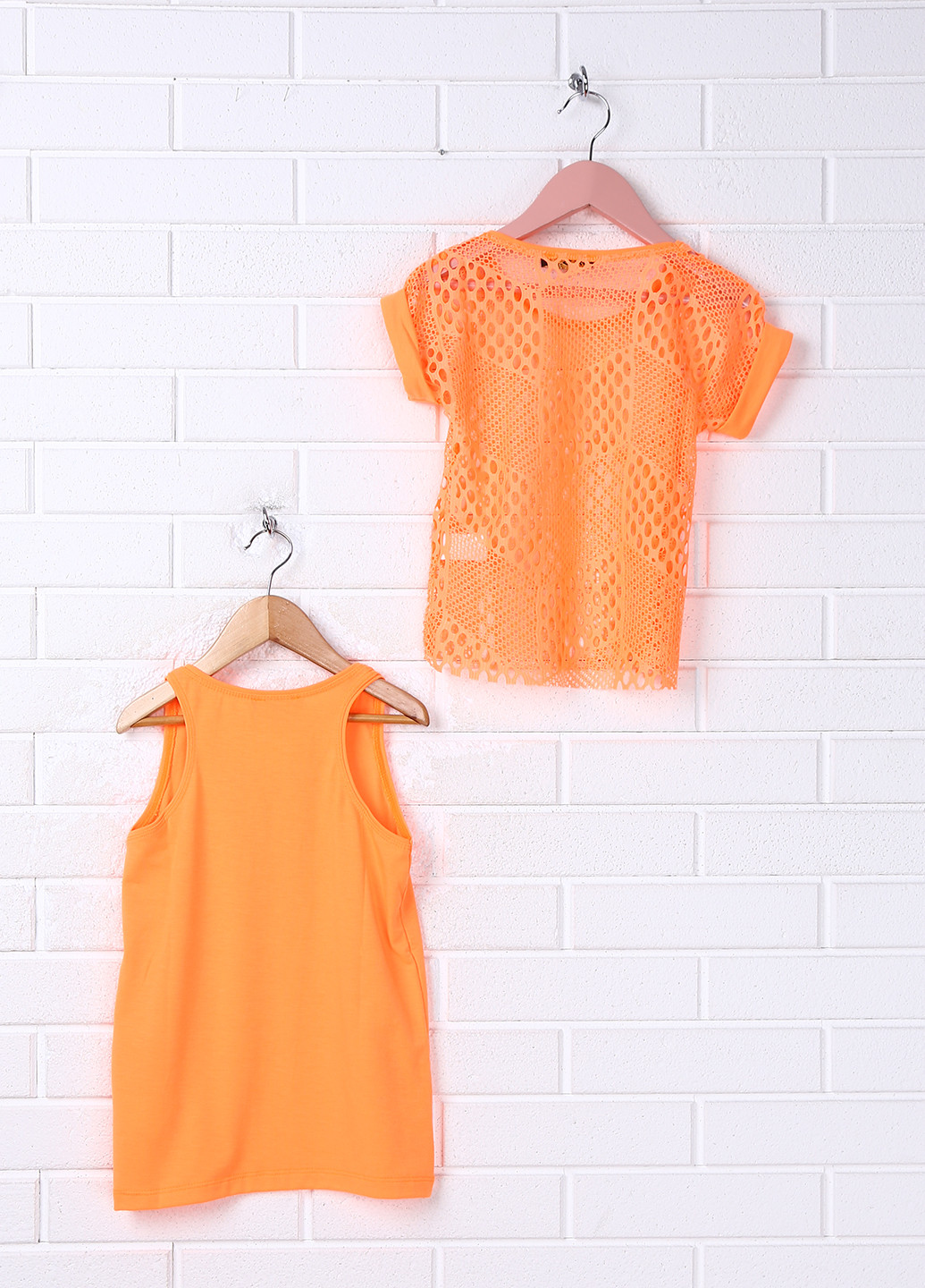 Оранжевая летняя футболка с коротким рукавом Almis