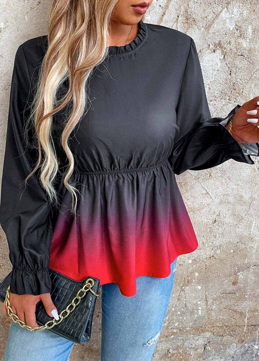 Чёрная блуза с баской SHEIN