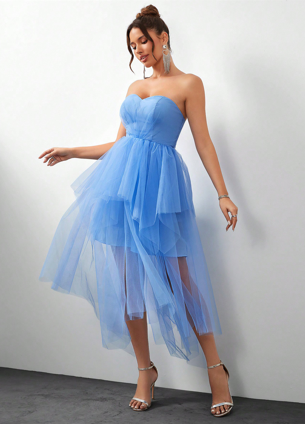 Блакитна вечірня сукня пачка SHEIN однотонна