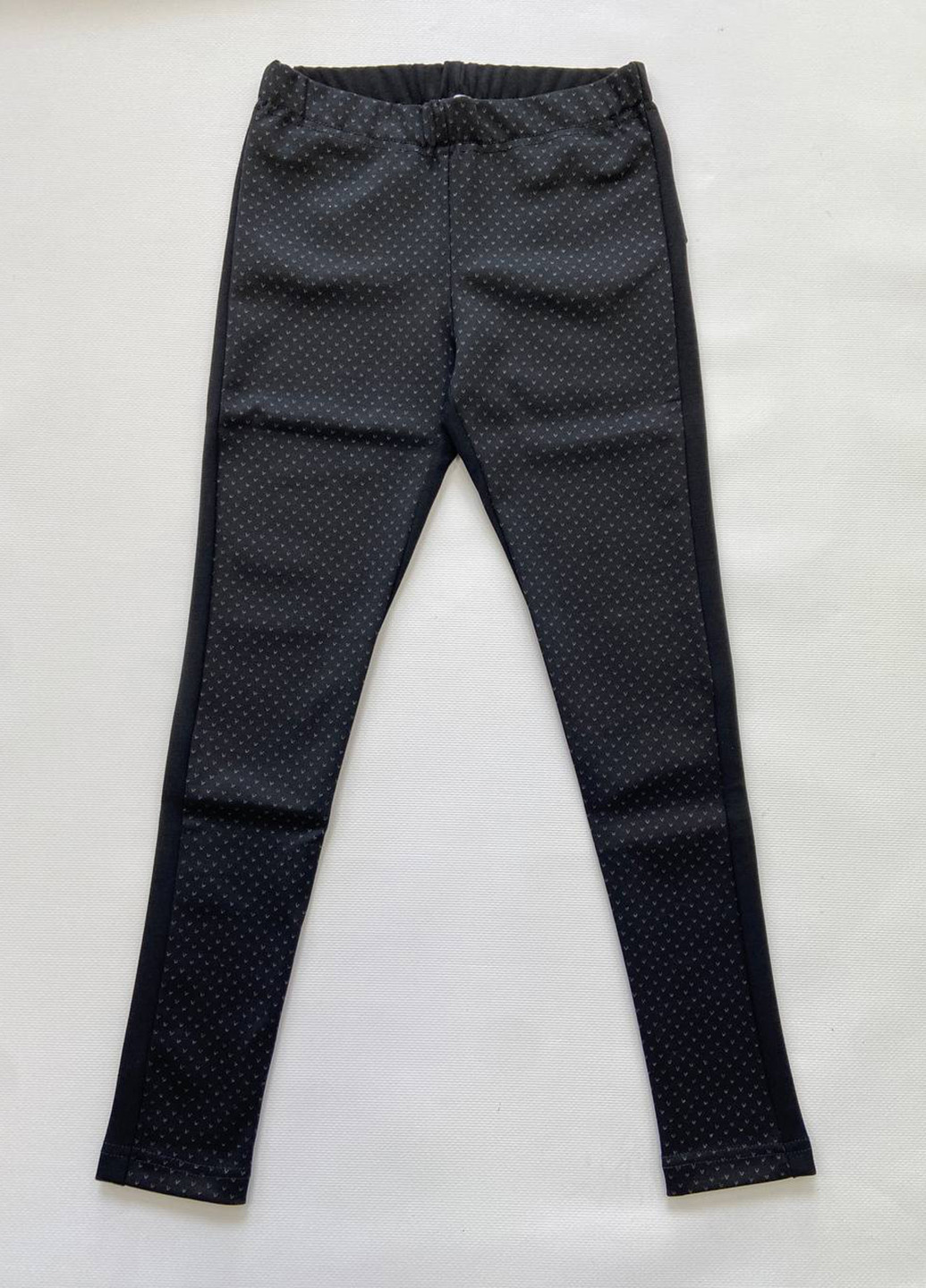 Черные кэжуал демисезонные зауженные брюки Sasha