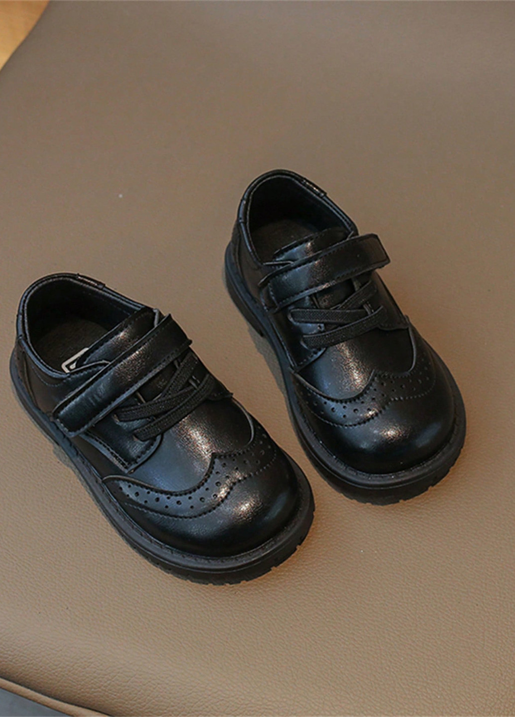 Черные туфли на липучке SHEIN