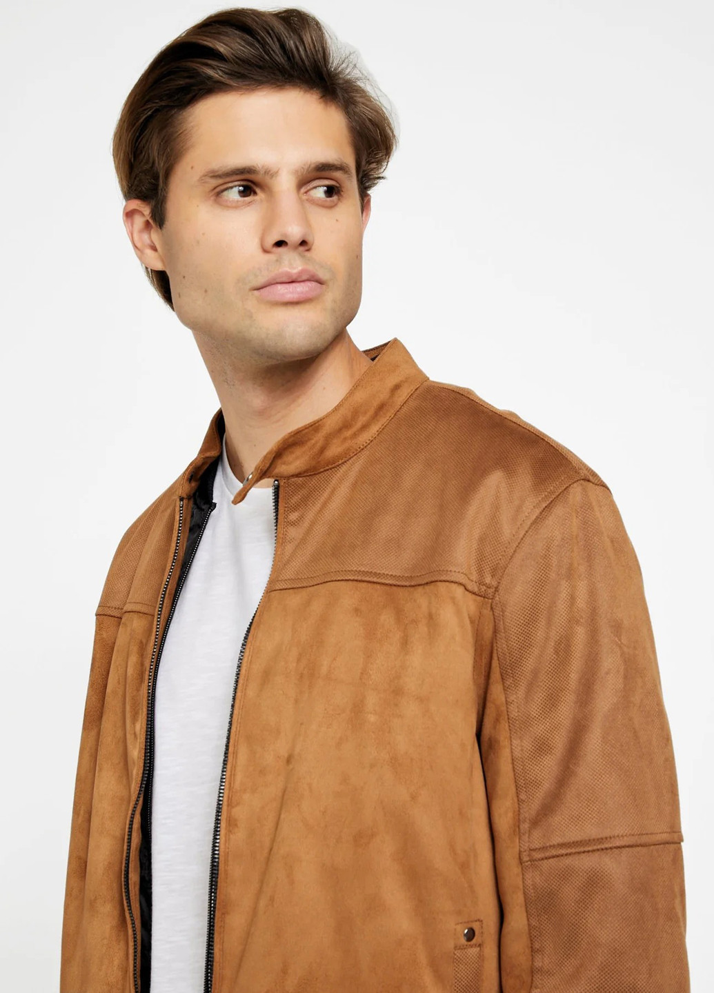 Светло-коричневая демисезонная куртка Guess