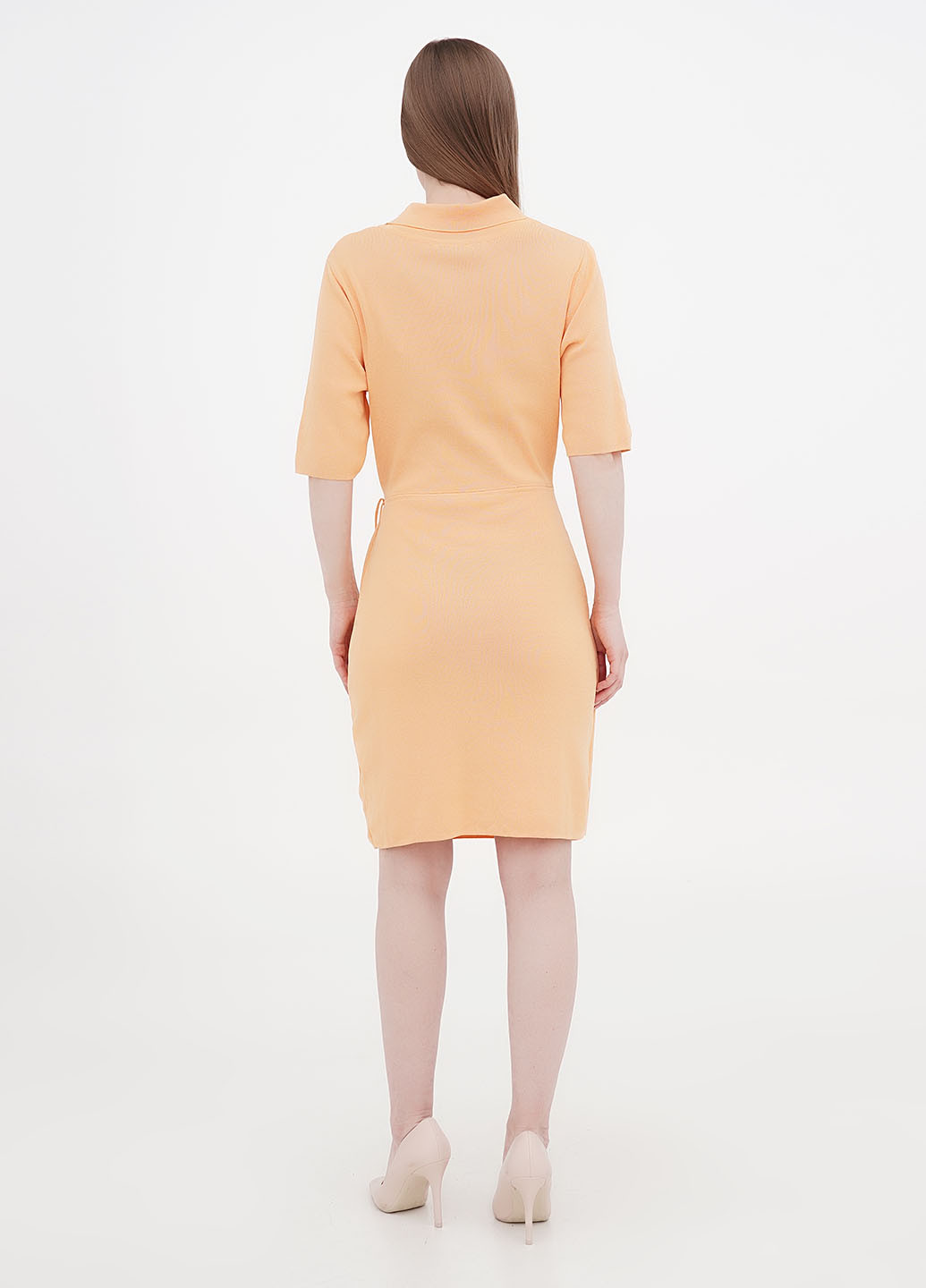 Оранжевое кэжуал платье на запах Orsay однотонное