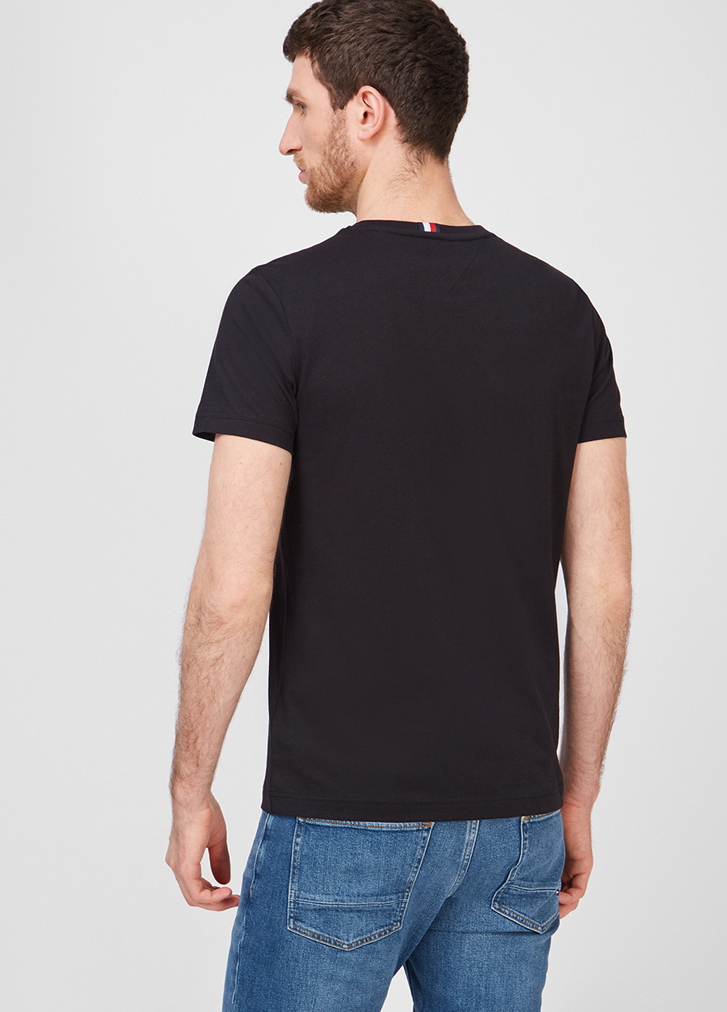 Черная футболка Tommy Hilfiger