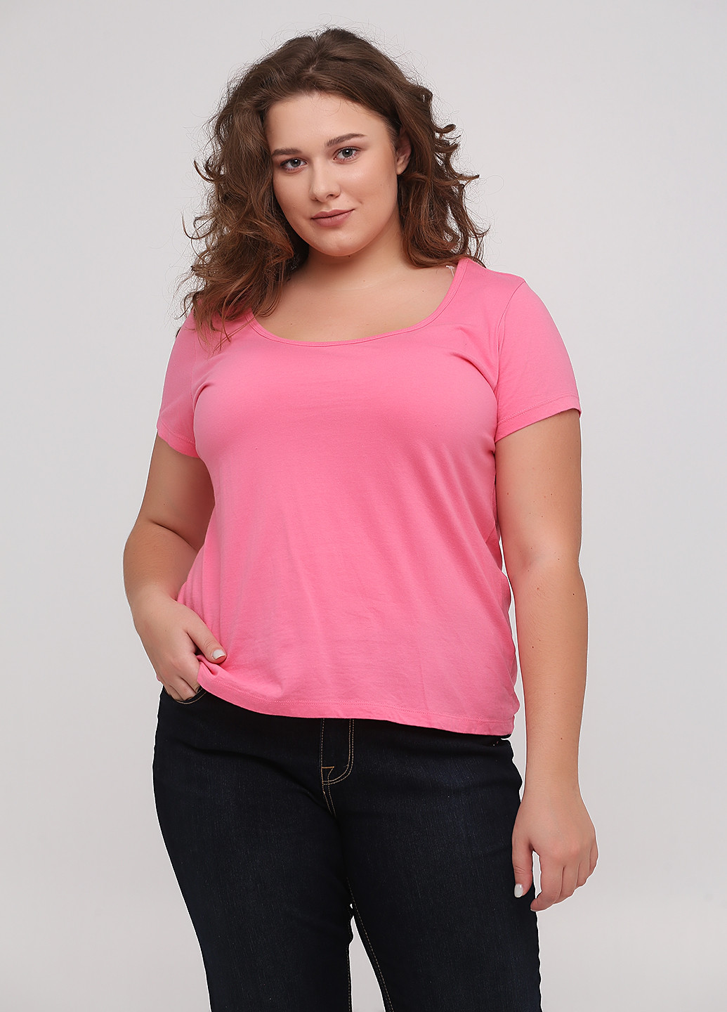 Розовая летняя футболка Esmara