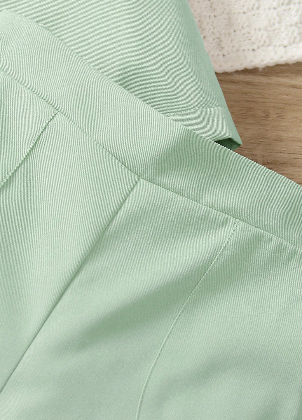 Світло-зелений літній костюм (піджак, шорти) з шортами SHEIN