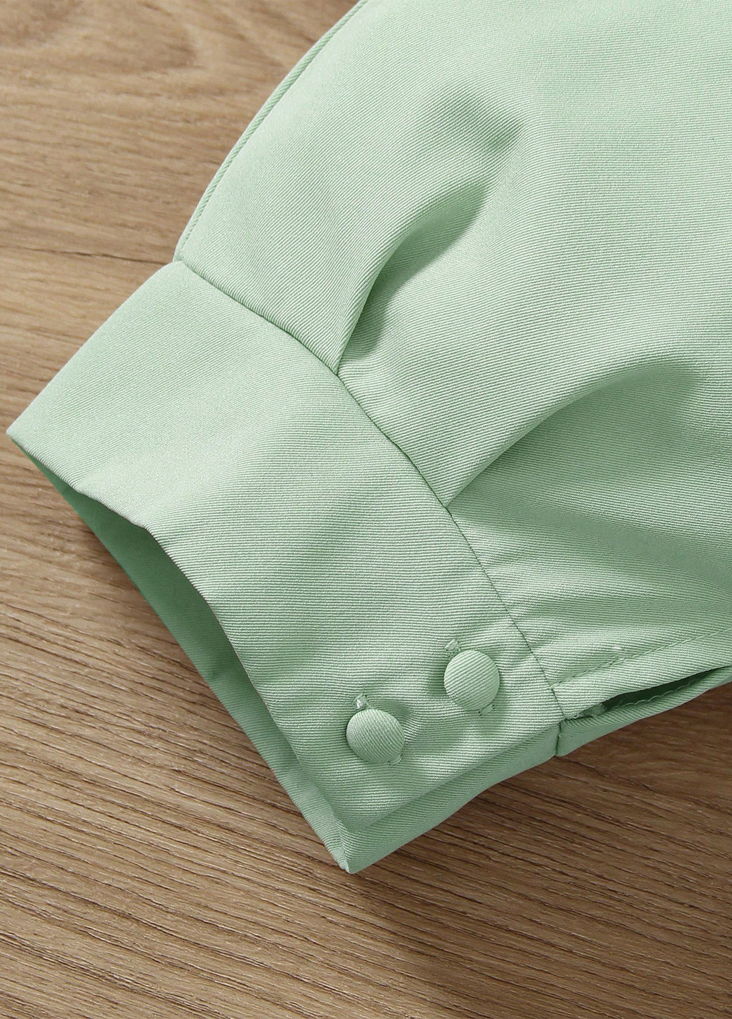 Світло-зелений літній костюм (піджак, шорти) з шортами SHEIN