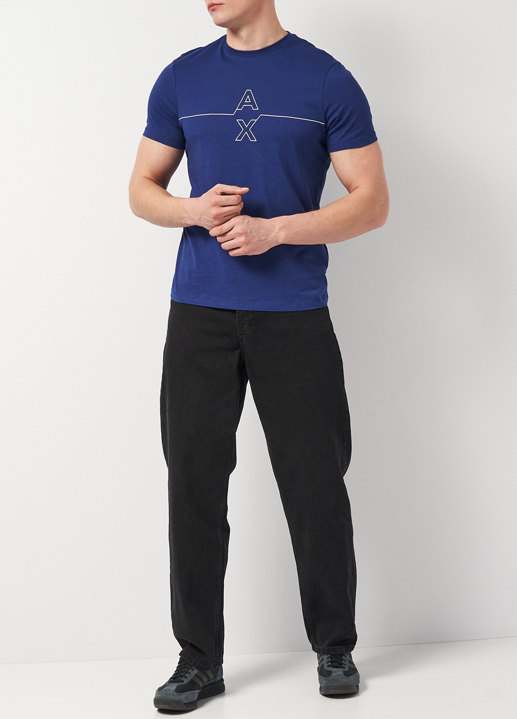 Синяя футболка Armani Exchange