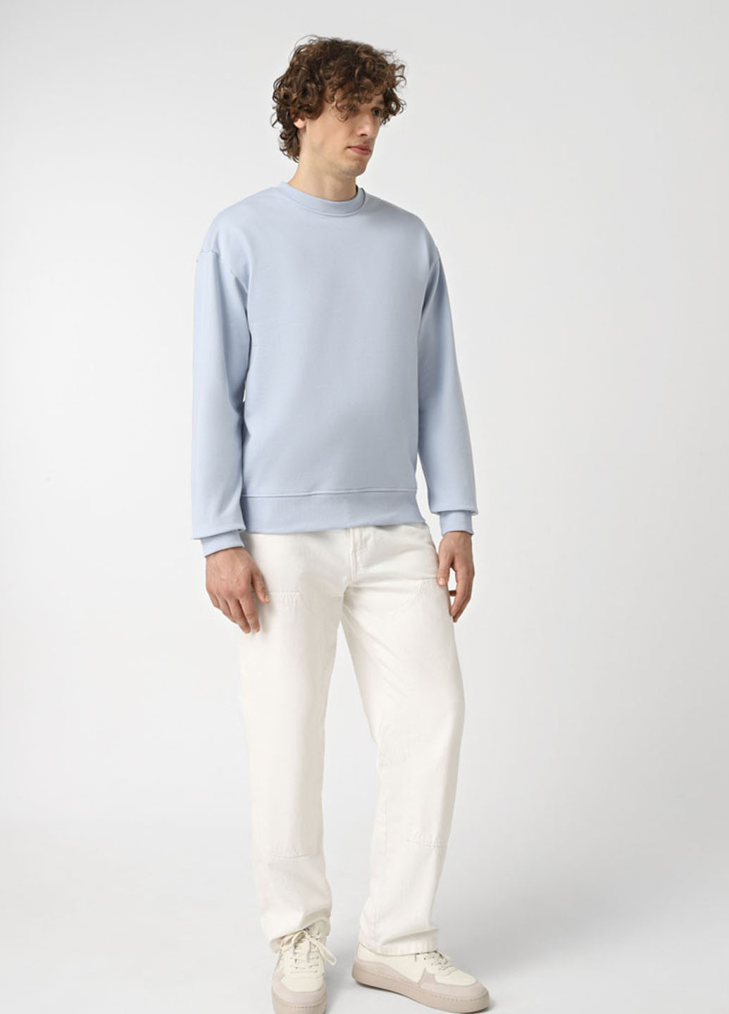 Светло-голубой свитшот Promin однотонный без декора (324145682)