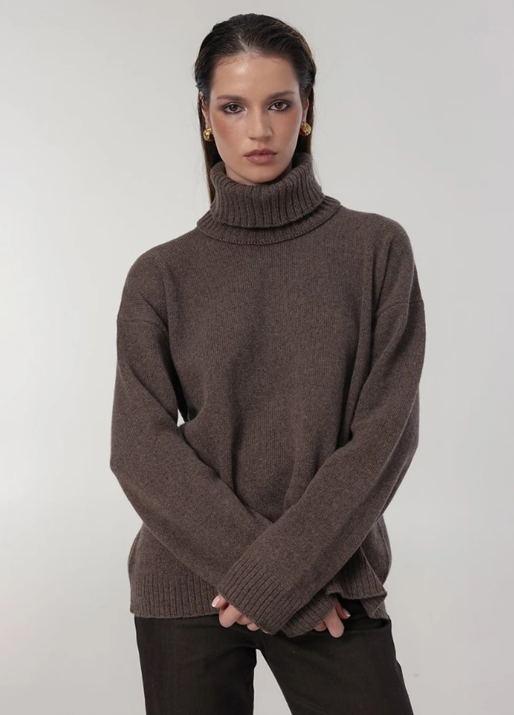Коричневый демисезонный светр джемпер KNITLAB