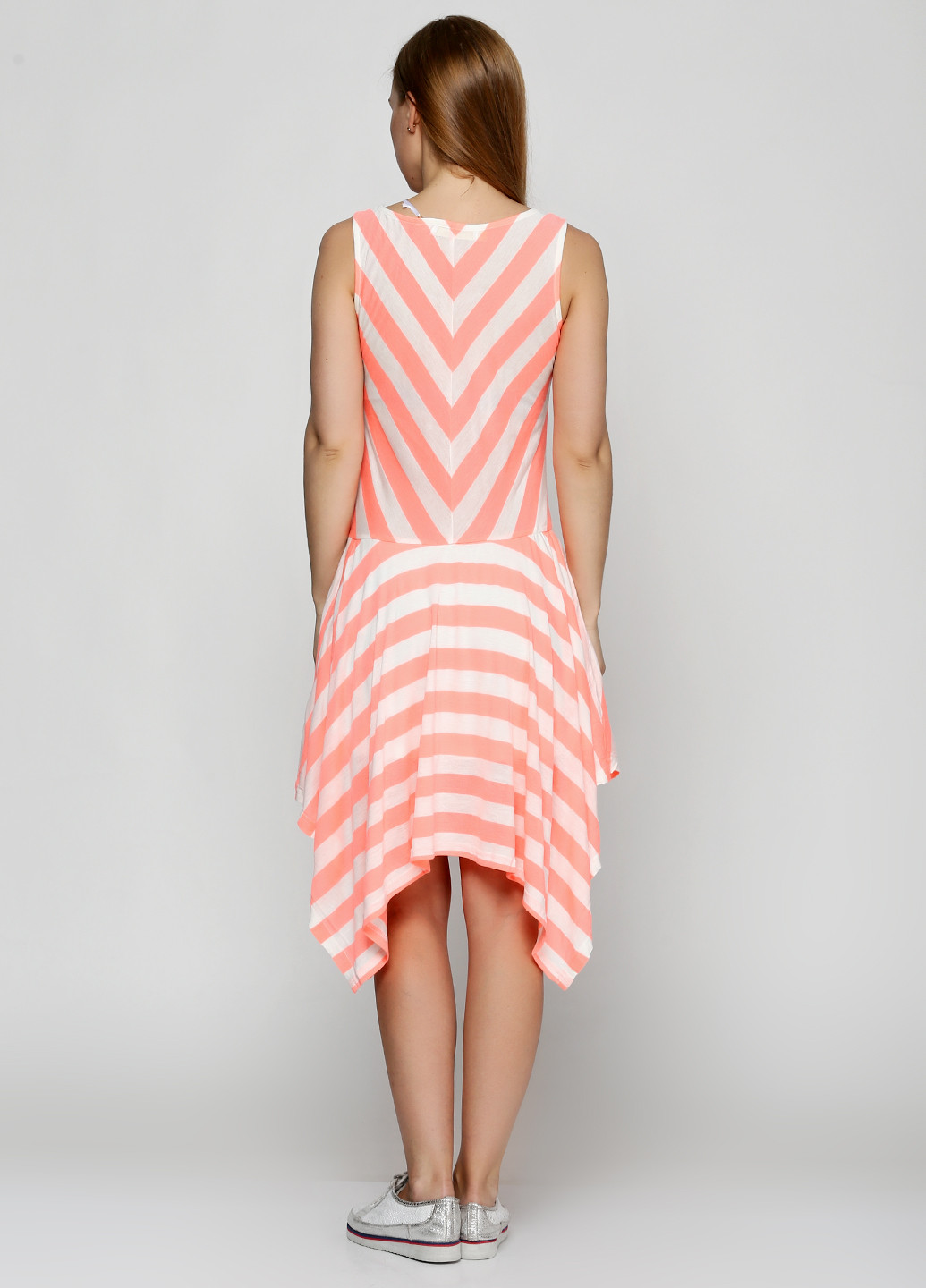 Розовое кэжуал платье Yes Miss