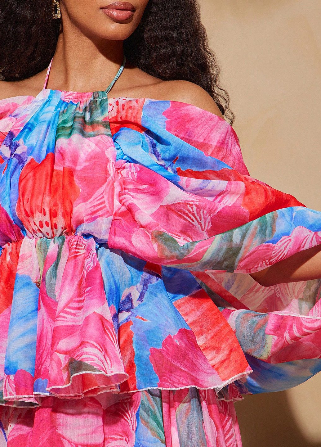 Комбінована блуза з баскою SHEIN