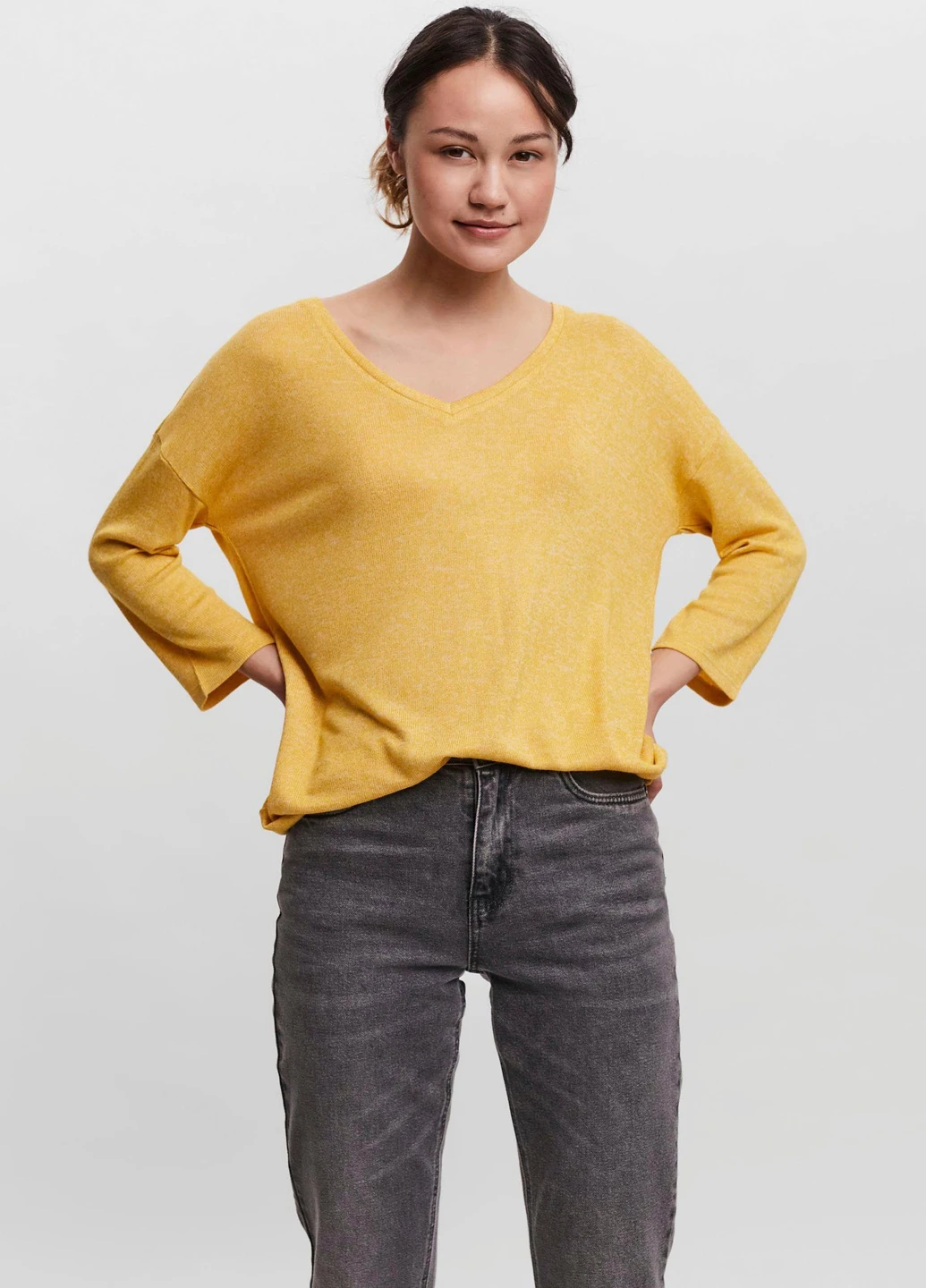 Гірчичний демісезонний светр Vero Moda