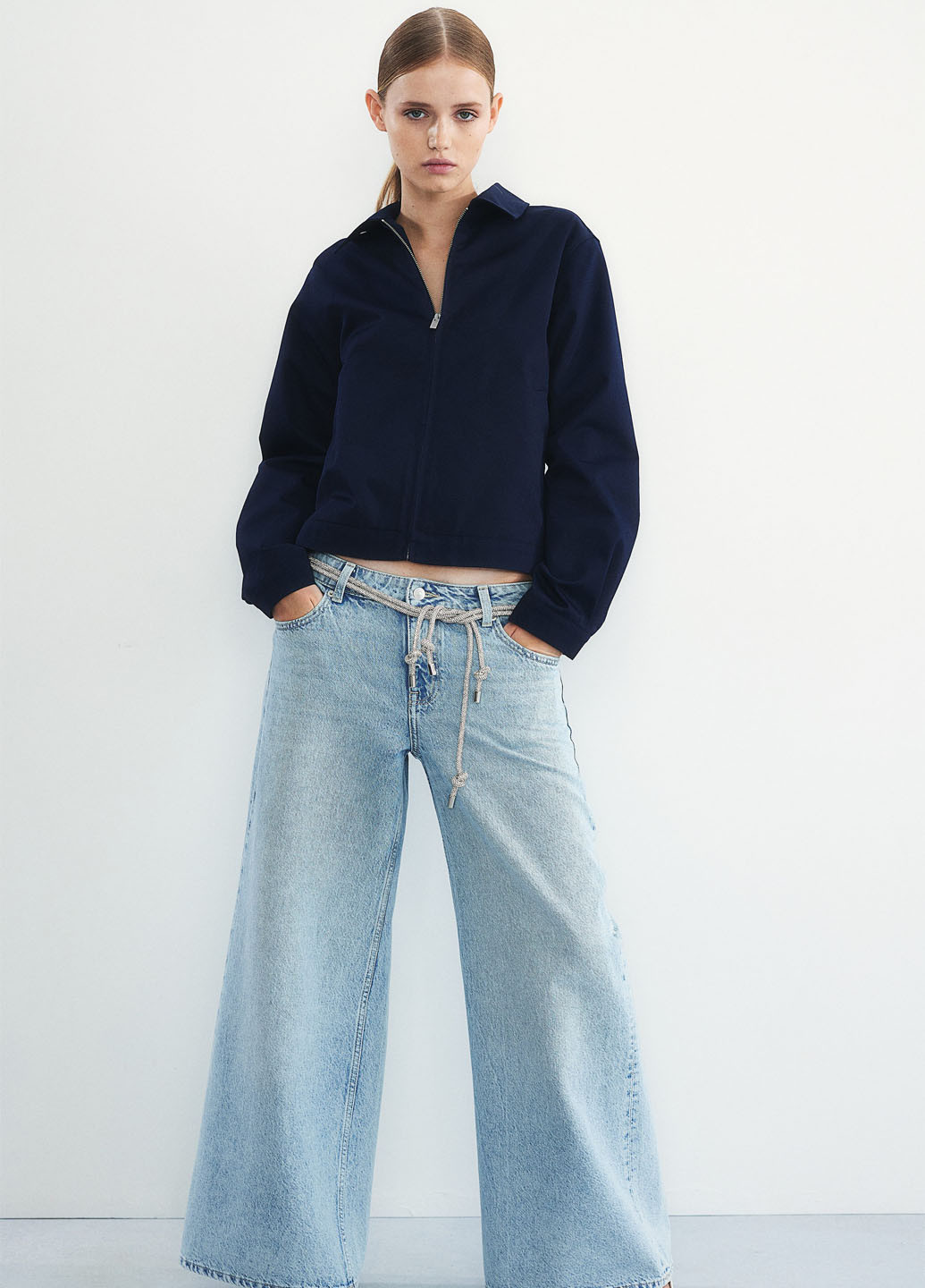 Темно-синя демісезонна куртка куртка-піджак H&M