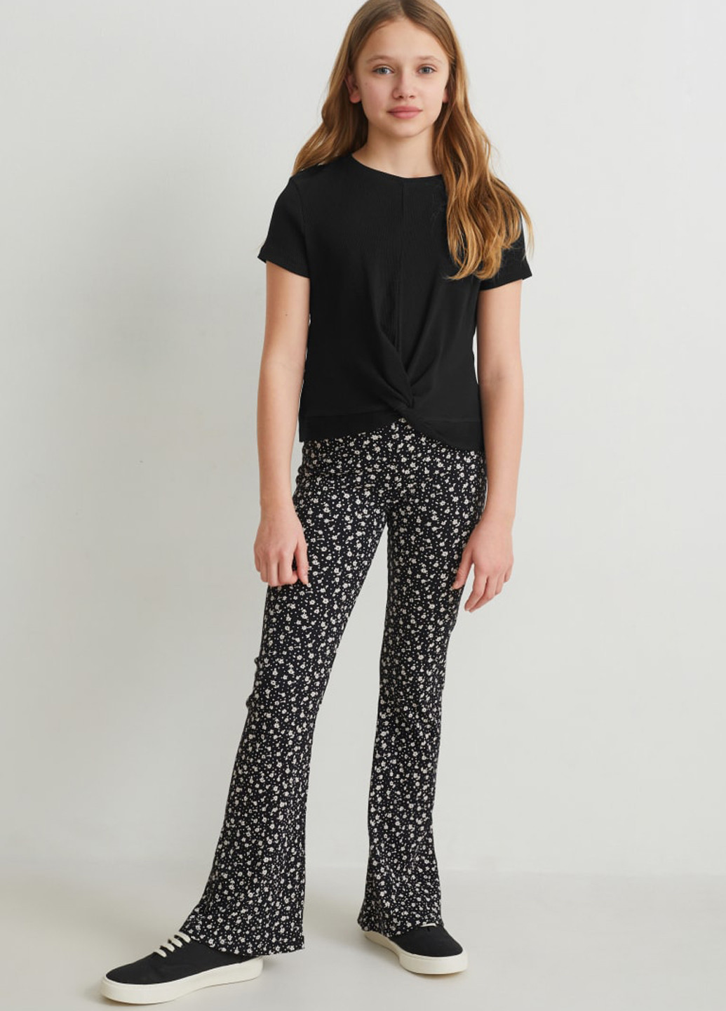 Черные кэжуал демисезонные клеш брюки C&A