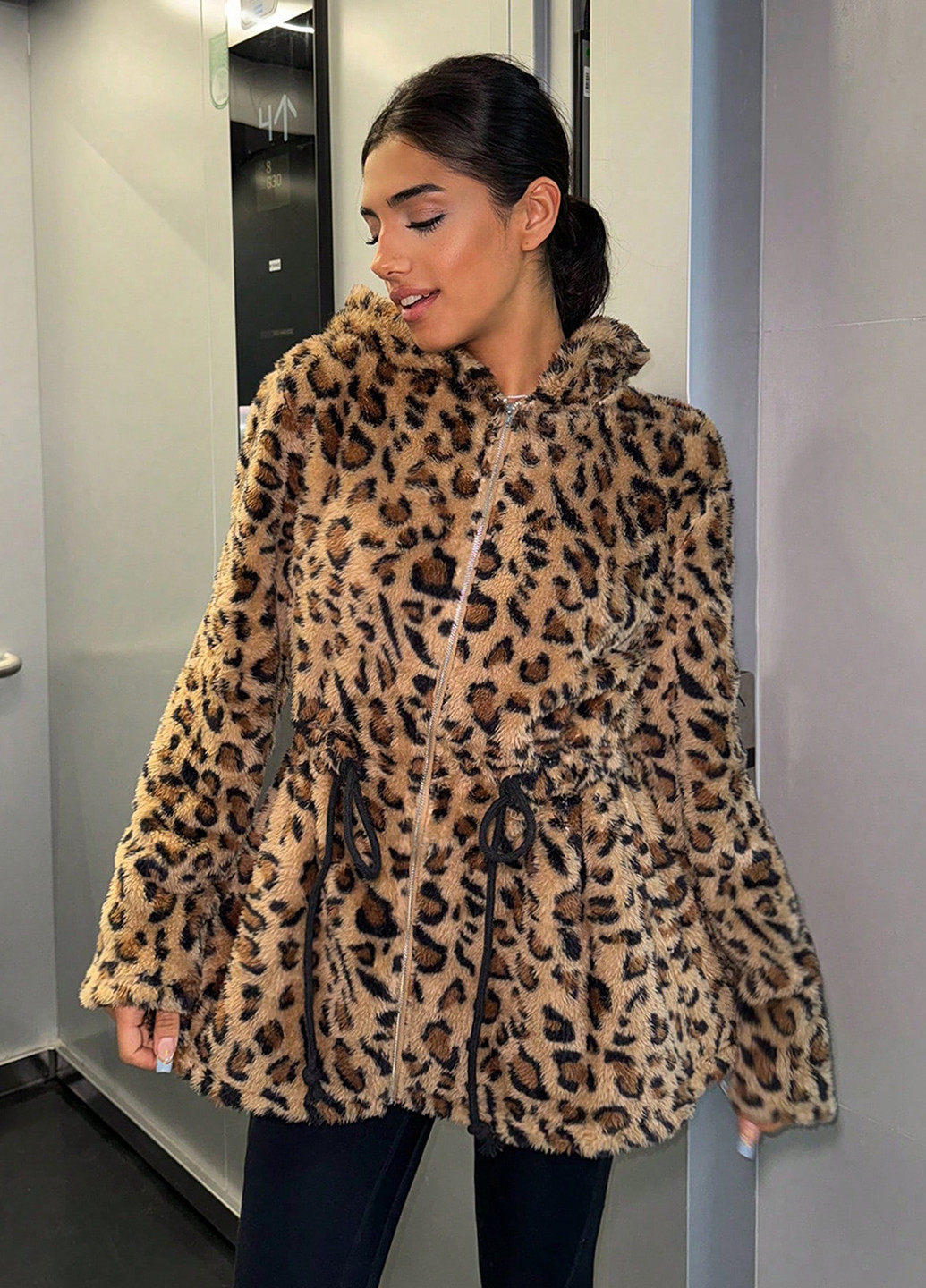 Полушубок SHEIN (338194303)