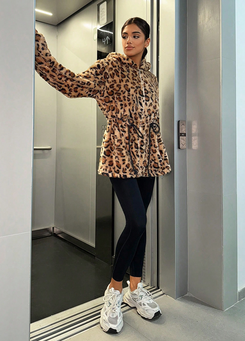 Полушубок SHEIN (338194303)