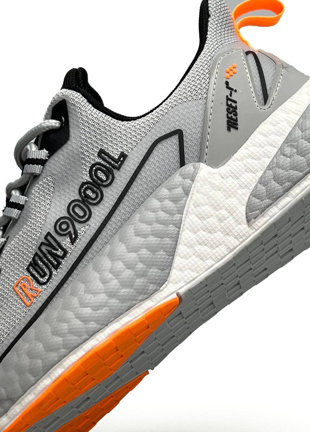 Серые демисезонные кроссовки Baas Run 9000L L.Grey Orange