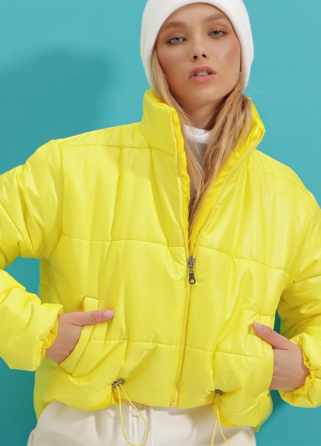 Желтая демисезонная куртка Trend Alacati Stili