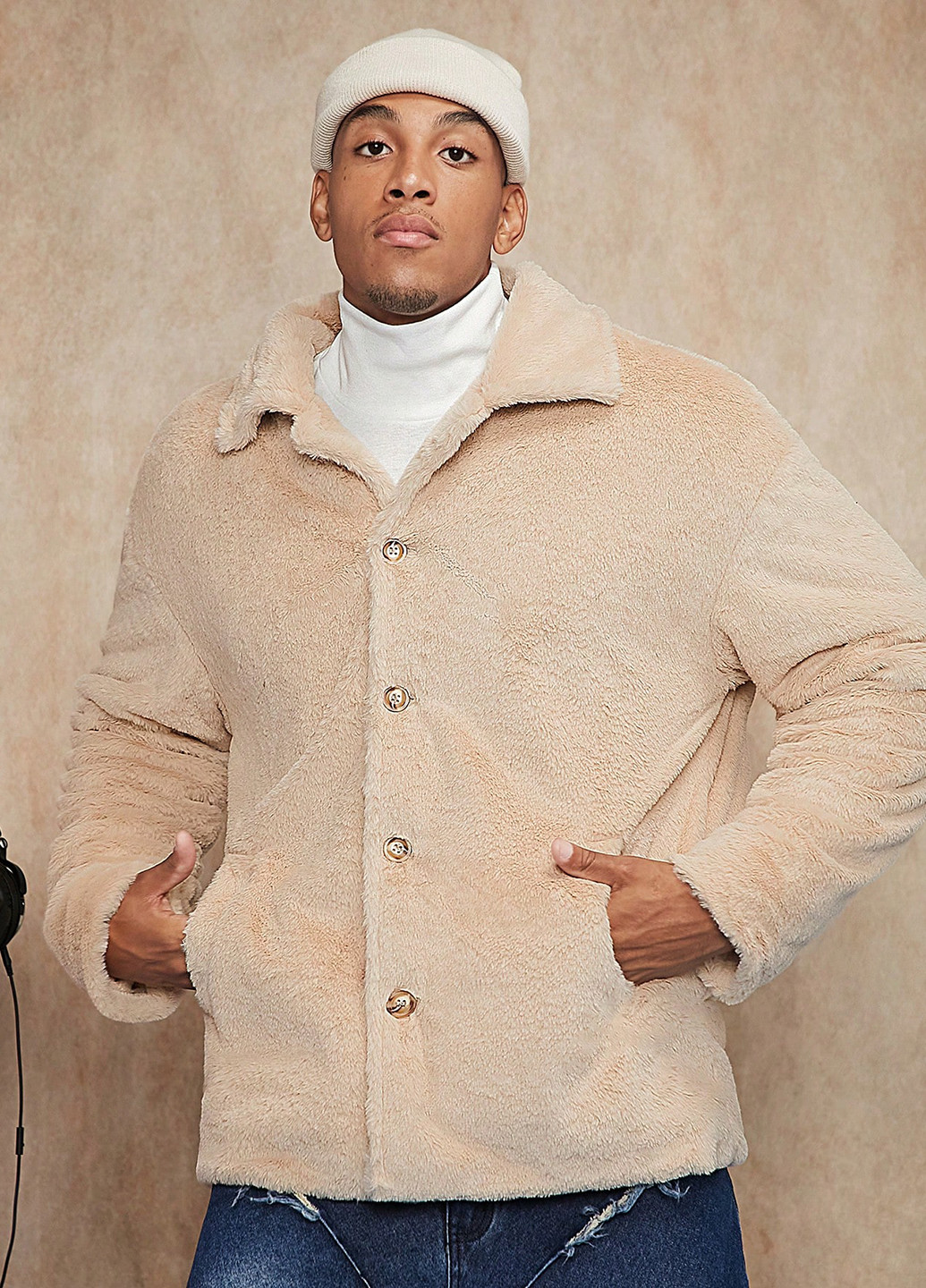 Бежева зимня куртка SHEIN