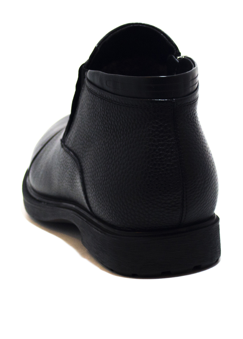 Черные зимние ботинки Basconi