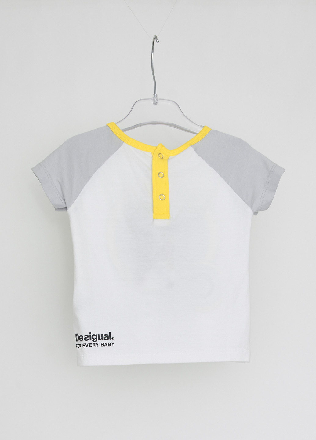 Белая летняя футболка Desigual