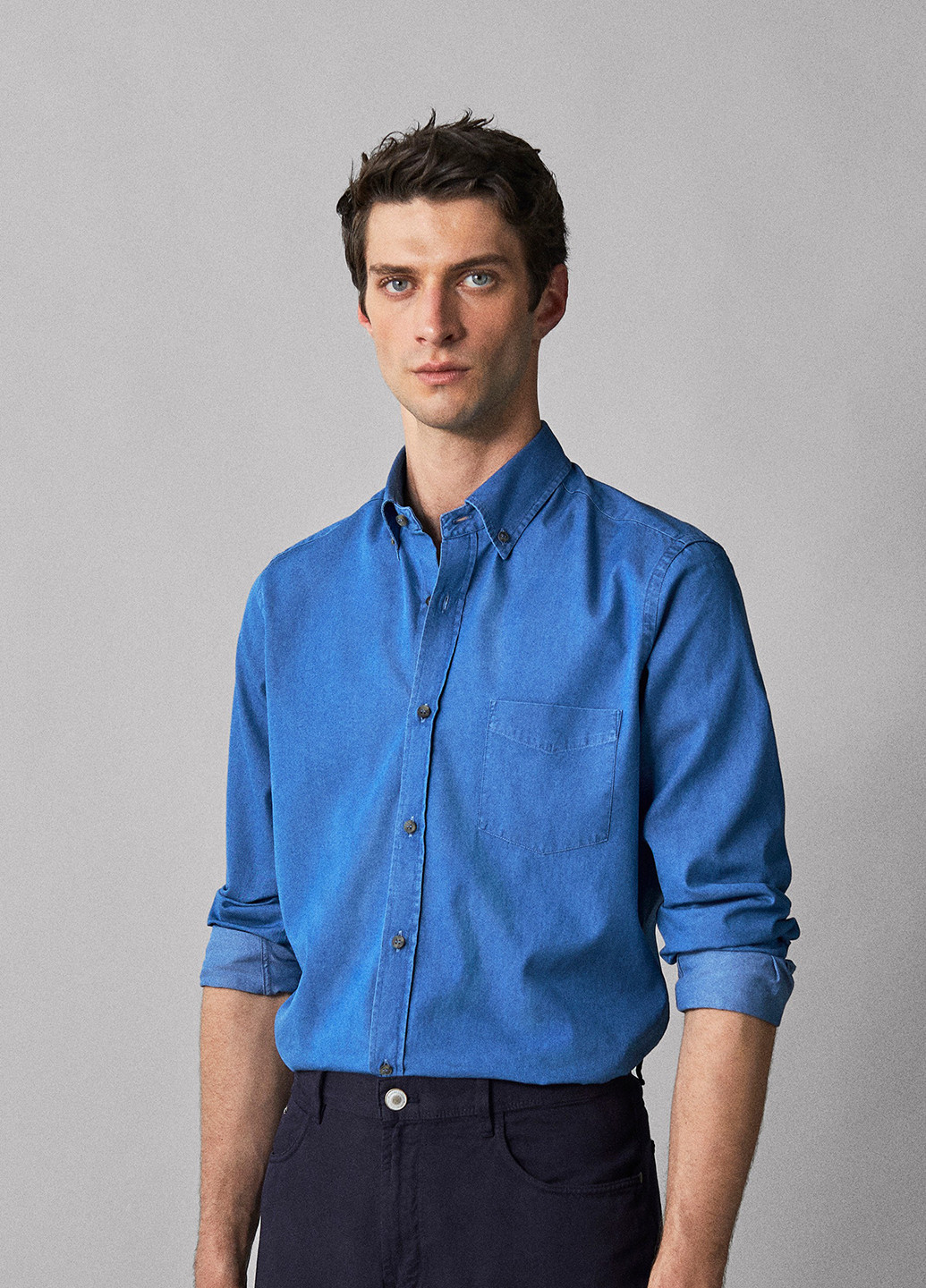 Синяя кэжуал рубашка однотонная Massimo Dutti с длинным рукавом