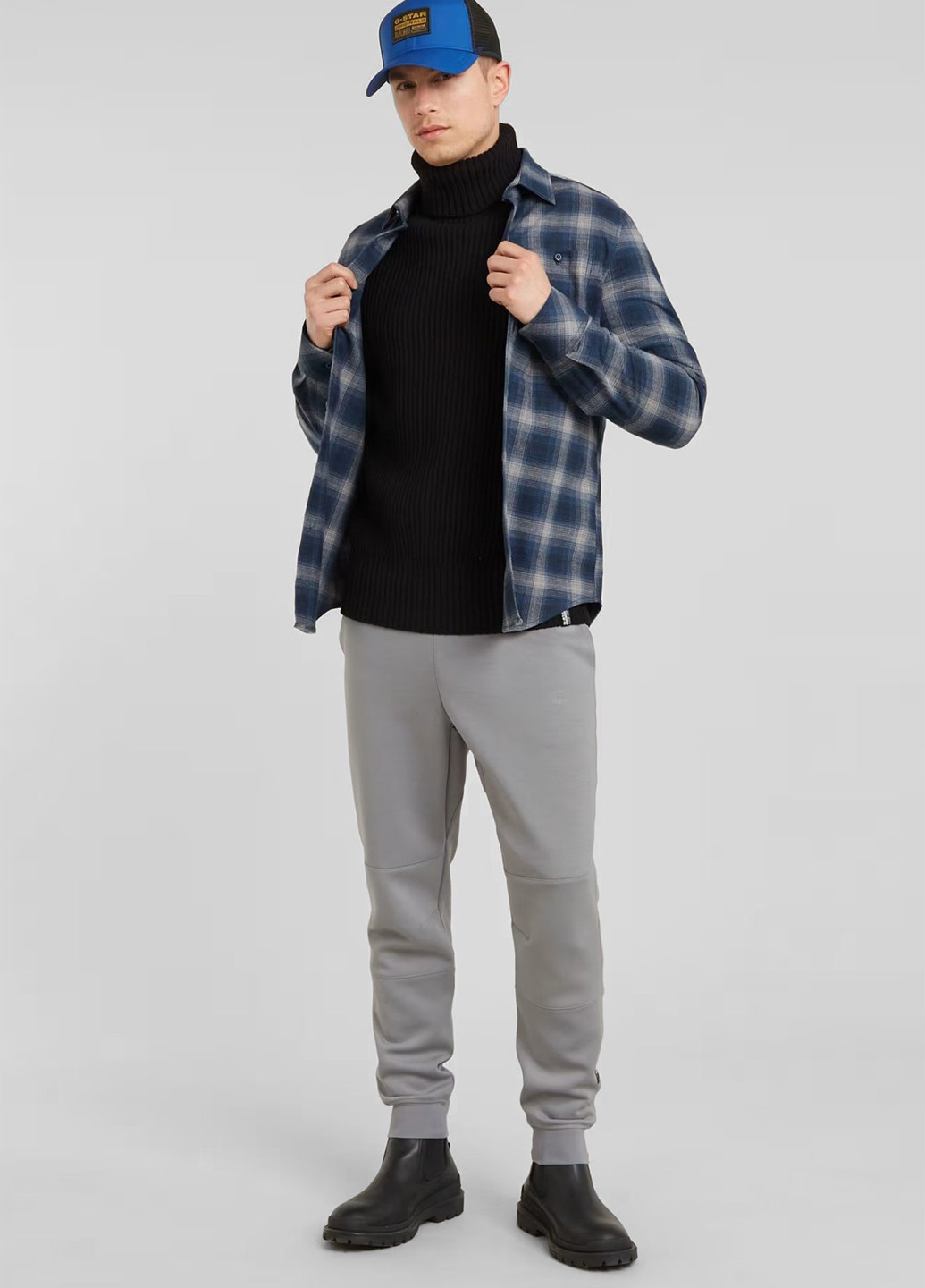 Чорний зимовий светр G-Star Raw