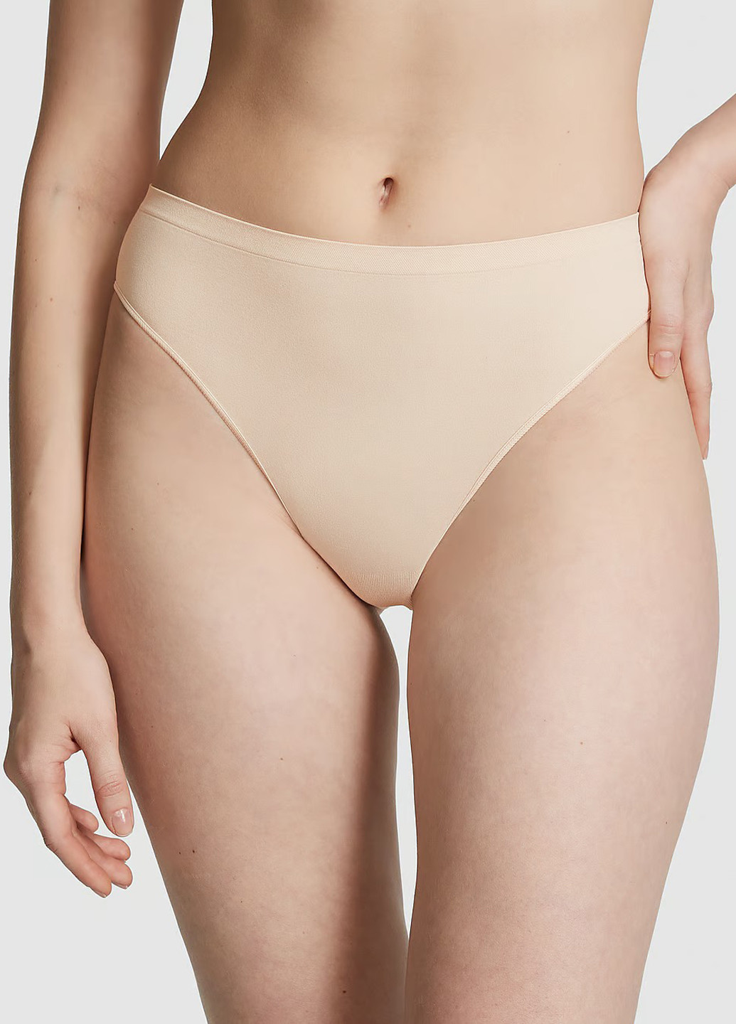 Бежевий демісезонний комплект (бюстгалтер, трусики) Victoria's Secret